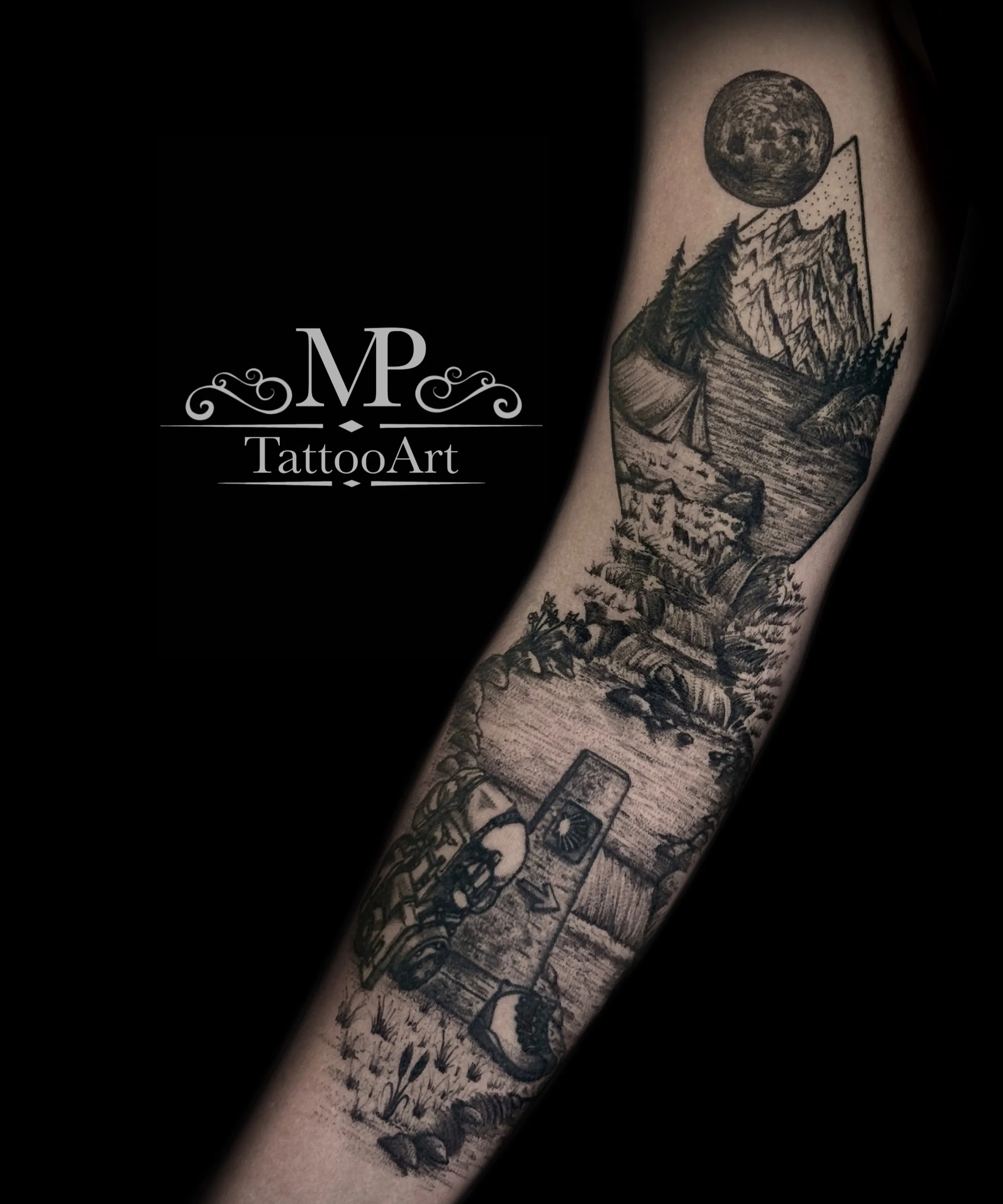 MaxPain TattooArt — Tattoostudio — Bisingen — Mittlere Tattoos